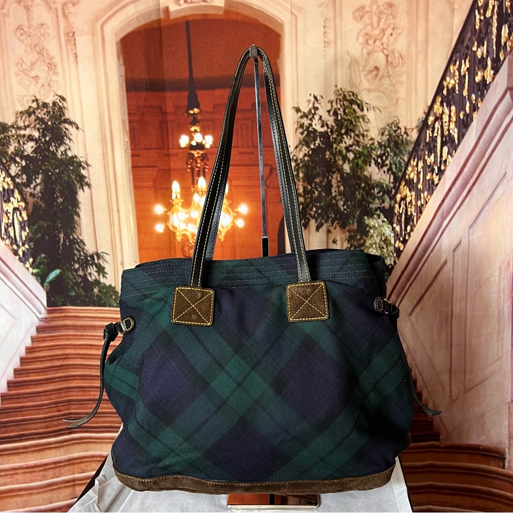 Dooney & Bourke Tartan Victoria tote bag with a green and black plaid, leather - Picture 11 of 16